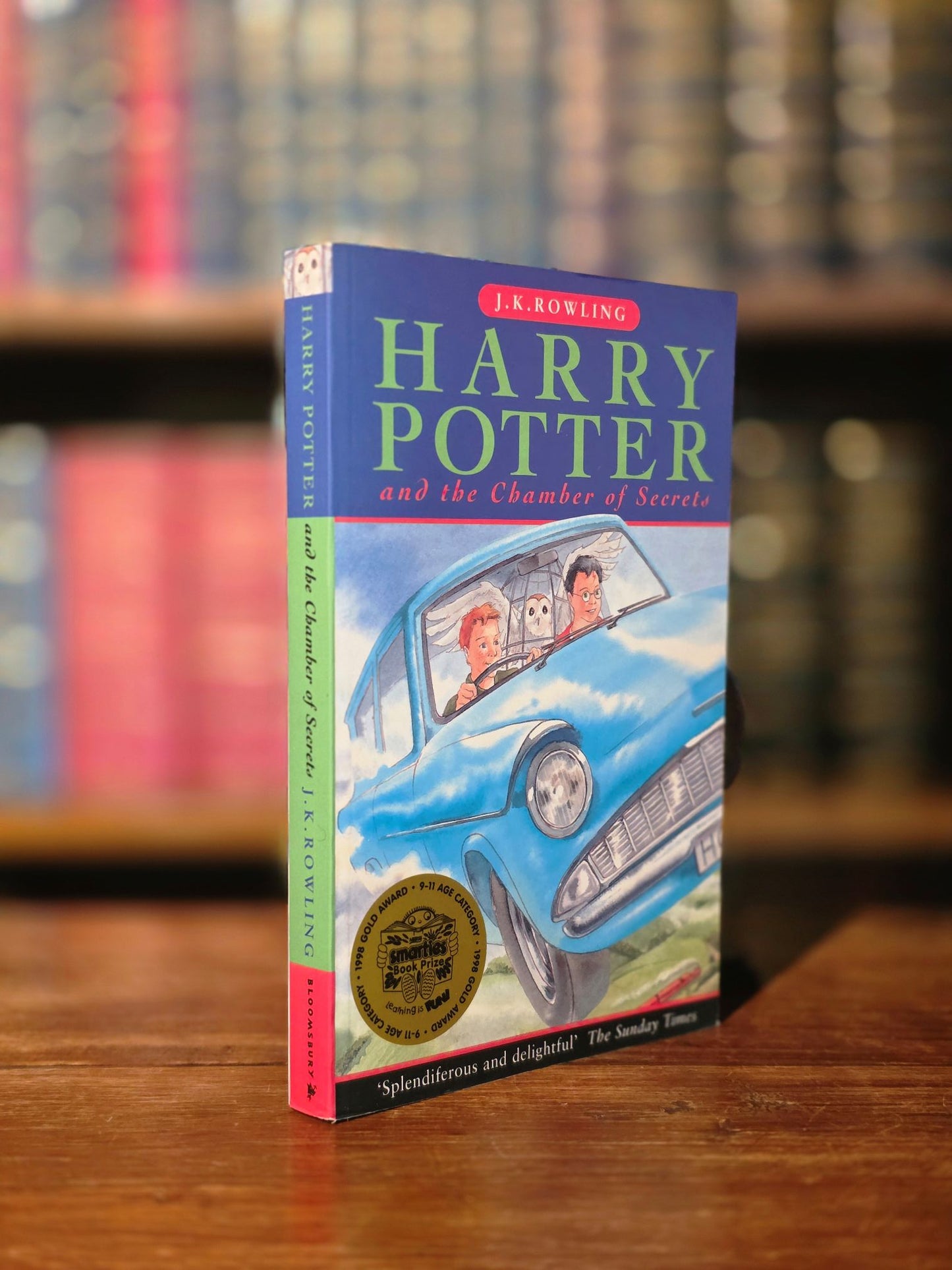 Harry Potter and the Chamber of Secrets – Near pristine signed first edition, first printing