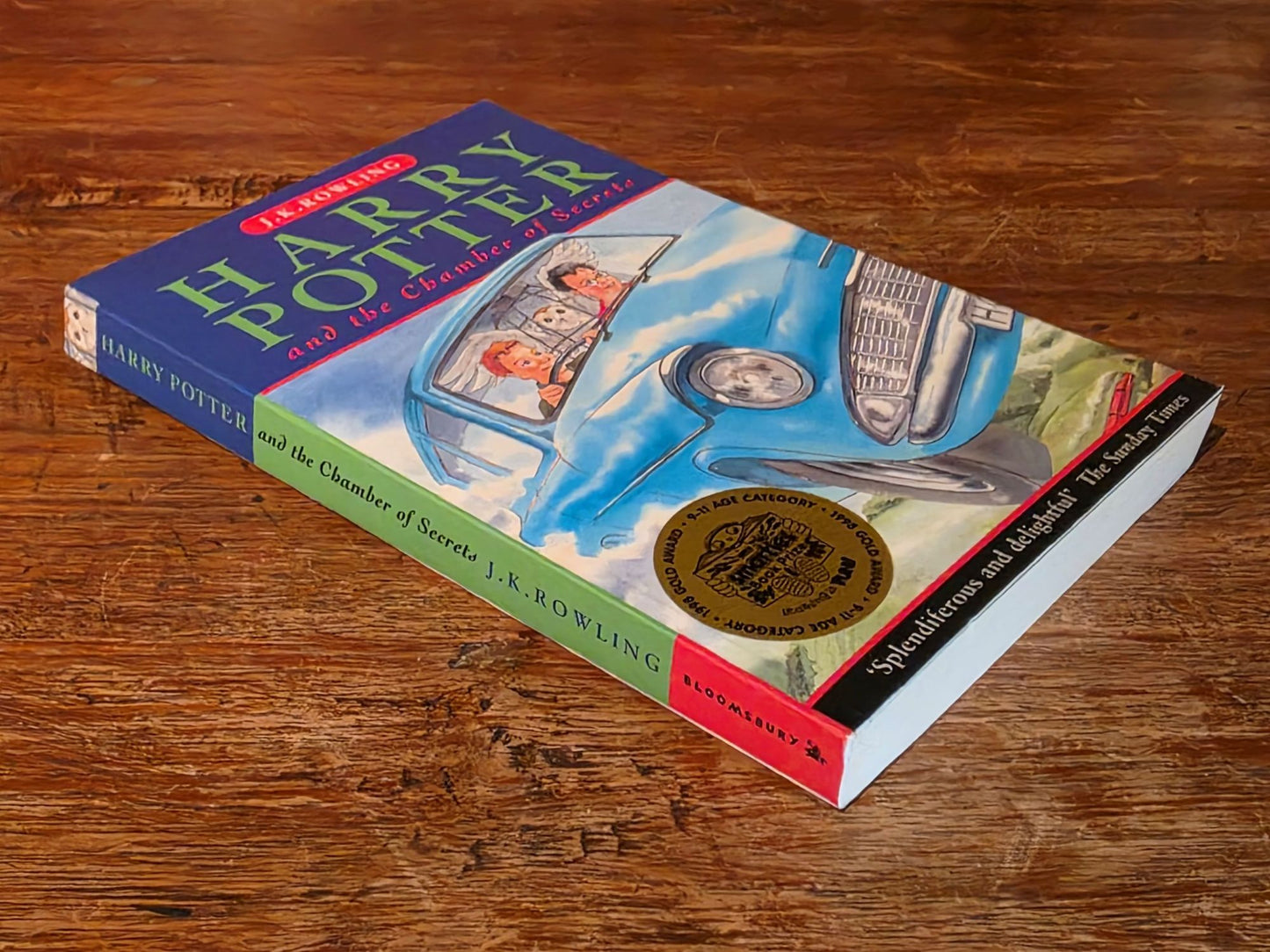 Harry Potter and the Chamber of Secrets – Near pristine signed first edition, first printing