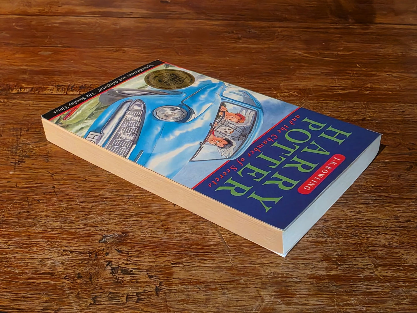 Harry Potter and the Chamber of Secrets – Near pristine signed first edition, first printing