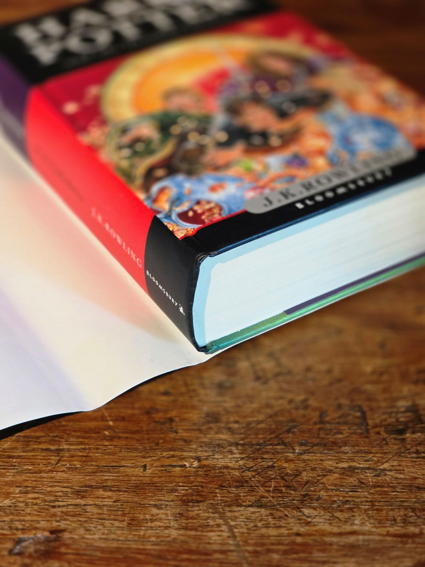 Harry Potter and the Deathly Hallows – Flat-signed first edition