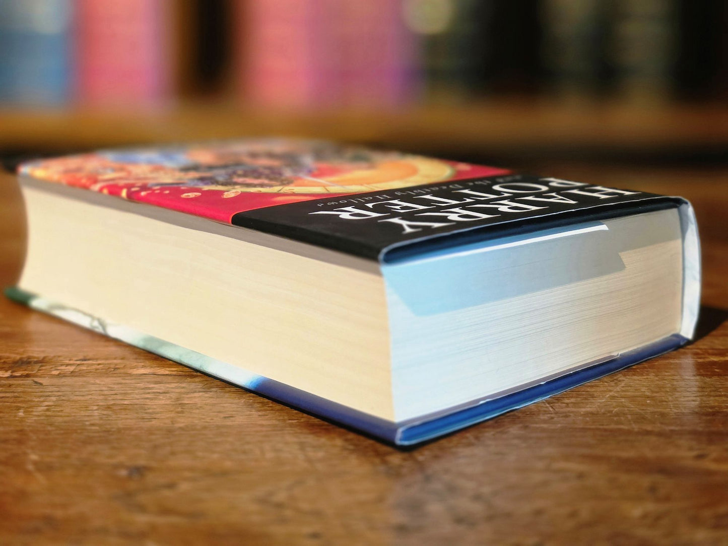 Harry Potter and the Deathly Hallows – Flat-signed first edition