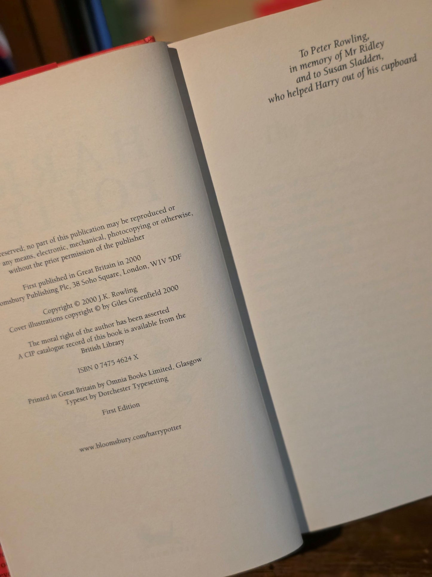 The Harry Potter series – Full set original Hardback first editions, first printings – Scarse 2020 signed J.K. Rowling photo included