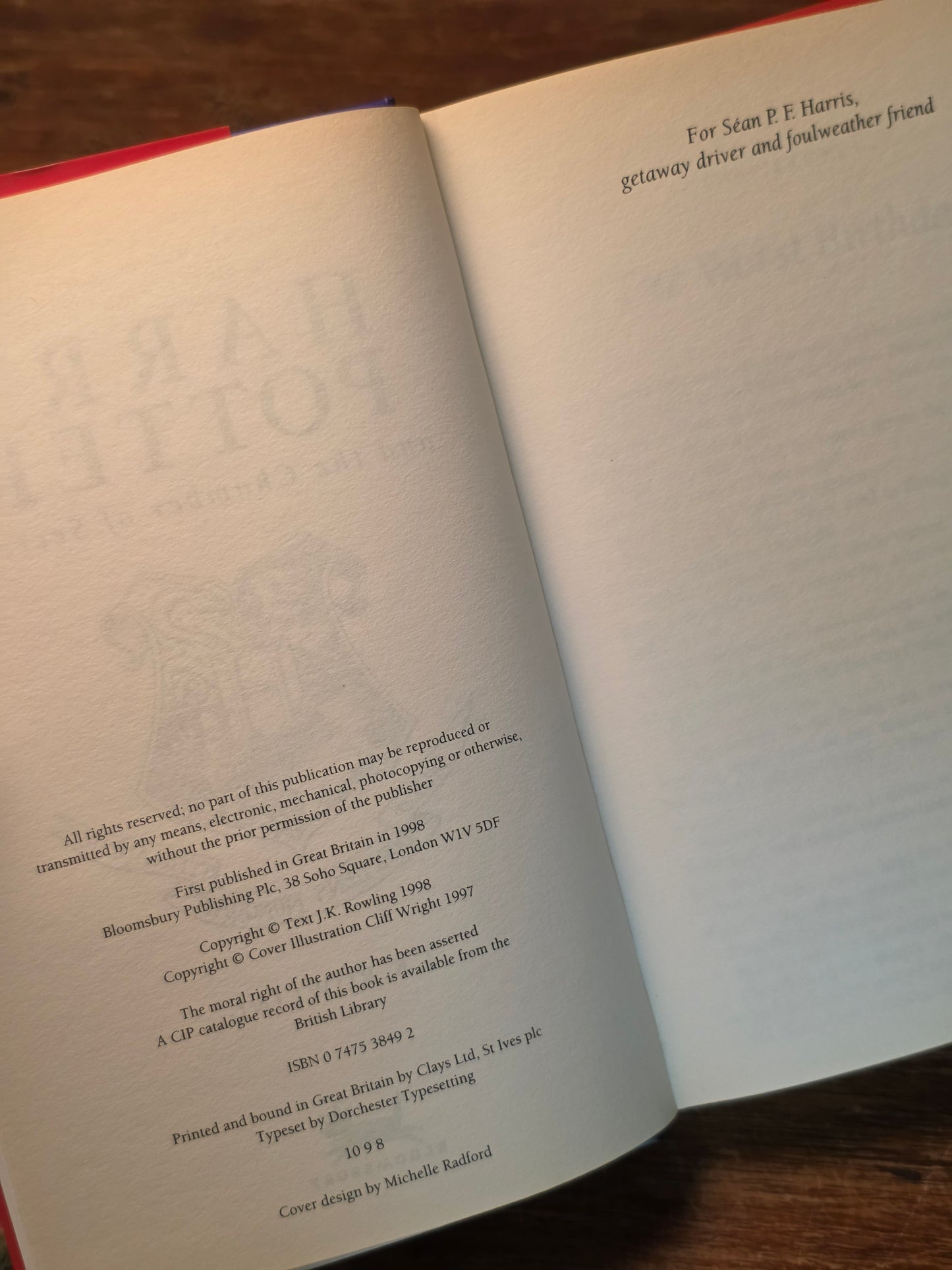 The Harry Potter Gift set – Early editions of Harry Potter and the Philosopher's Stone and Harry Potter and the Chamber of secrets