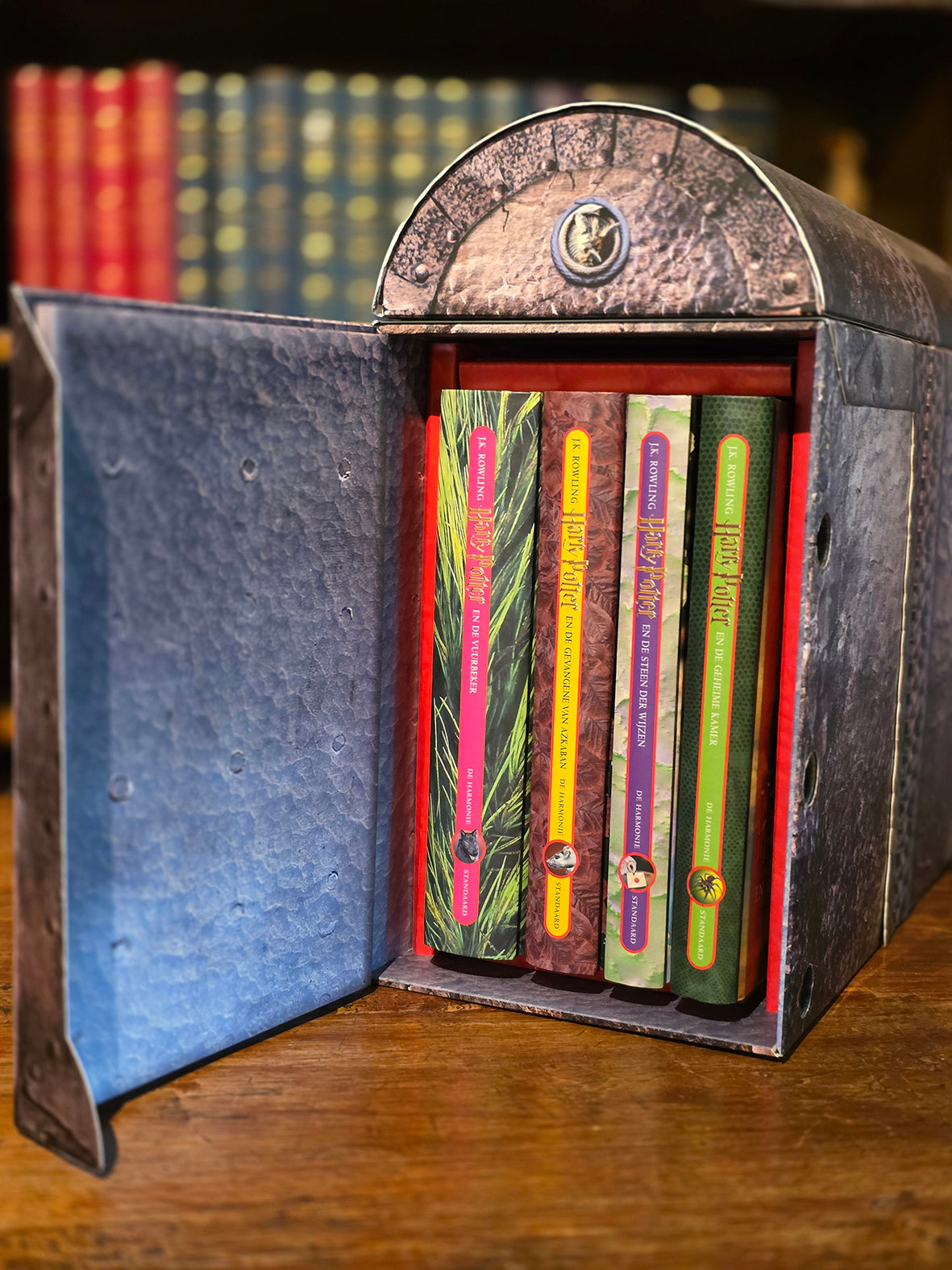Harry Potter Limited DUTCH 10th Anniversary Edition 2008 - with scarce treasure vault