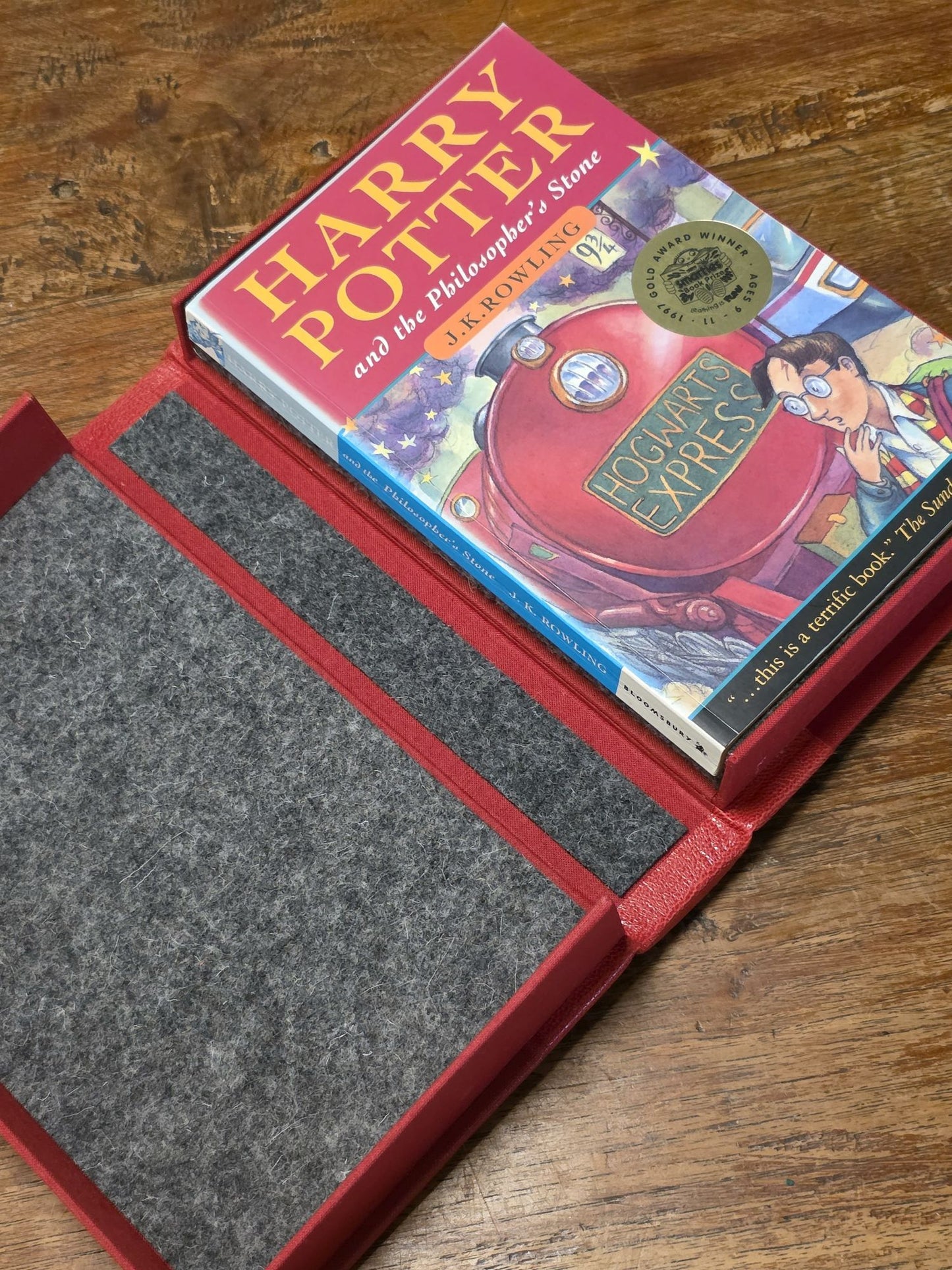 Harry Potter and the Philosopher's Stone - Inscribed 15th printing